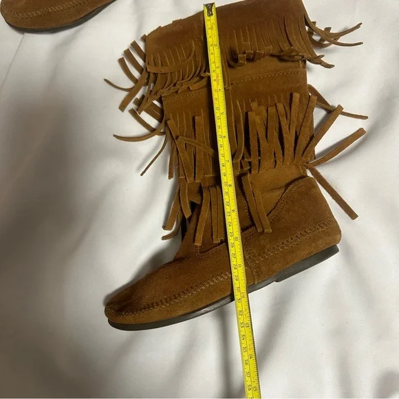 Minnetonka Brown Fringe Moccasin Boots - Picture 4 of 16